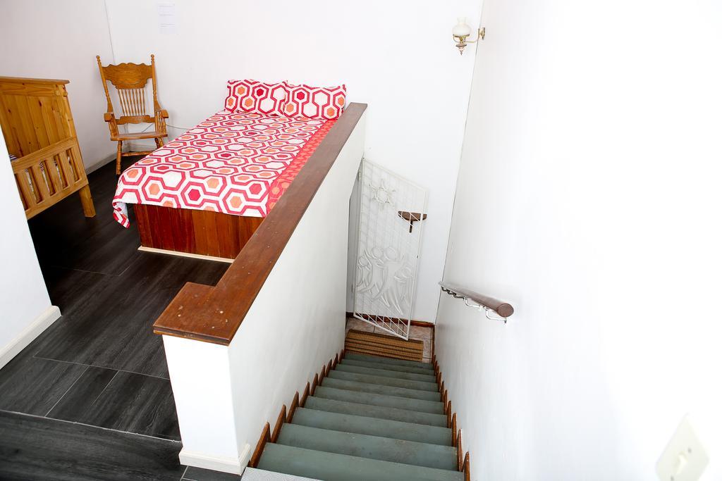 Oudtshoorn Homestay Accommodation Zewnętrze zdjęcie